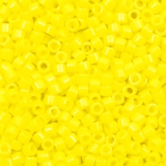Miyuki kralen 11/0 delica's Opaque yellow