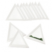 Sieraden display kralenbakjes driehoek Wit