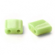 Miyuki kralen 5x5mm tila Opaque luster chartreuse green TL-439