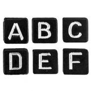 Acryl letterkralen mix Zwart-wit