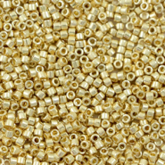 Miyuki kralen 11/0 delica's Duracoat galvanized pale gold DB-2501