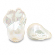 BQ Zoetwater parels irregular Natural white