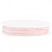 Macram&eacute; gevlochten draad 1mm Soft pink metallic