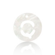 Schelp hanger special letter Q White (natuurlijke kleur)