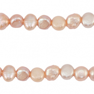 BQ Zoetwater parels nugget 5-6mm Seashell pink