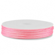Macram&eacute; gevlochten draad 1mm Pink metallic