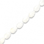 Schelp kralen leaf Off white