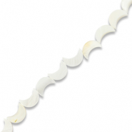 Schelp kralen moon Off white