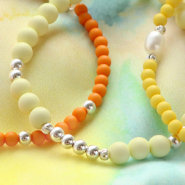 Inspiratiesets How to: kleurrijke armbanden ontwerpen met acryl kralen  