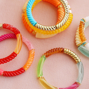 Inspiratiesets Zo verwerk je  twisted acryl kralen tube  in je collectie