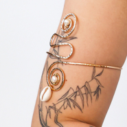 Nieuw 02-05-2025 Metalen arm cuffs