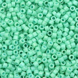 Miyuki kralen 11/0 delica's Duracoat opaque dyed sea opal green