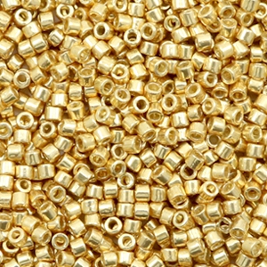 Miyuki kralen 11/0 delica's Duracoat galvanized gold