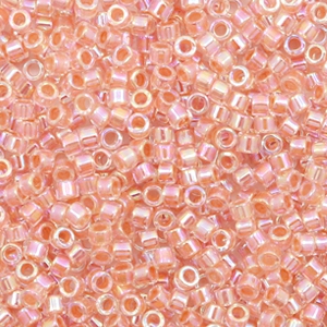 Miyuki kralen 11/0 delica's Dark peach lined crystal AB