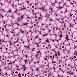 Miyuki kralen 11/0 delica's Duracoat opaque dyed crocus purple DB-2136