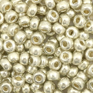 Miyuki 6/0 rocailles Duracoat galvanized silver 6-4201