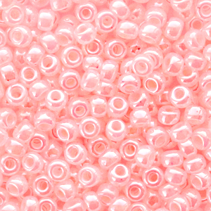 Miyuki 8/0 rocailles Ceylon baby pink 8-517