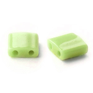 Miyuki kralen 5x5mm tila Opaque luster chartreuse green TL-439