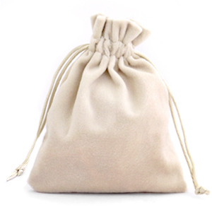 Velvet sieradenzakje Beige