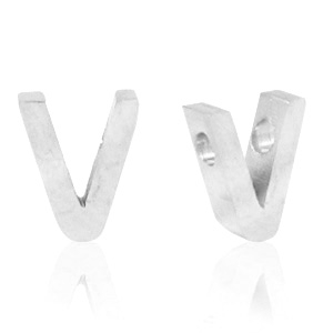 Kralen van Stainless steel Roestvrij staal (RVS) kralen letter V Zilver