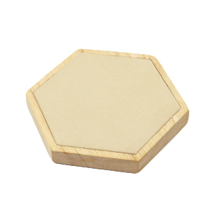 Sieraden display hexagon voor diverse sieraden hout met imi su&egrave;de Natural-beige