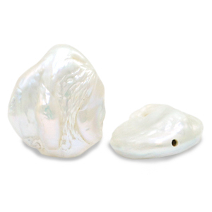 BQ Zoetwater parels irregular round Natural white