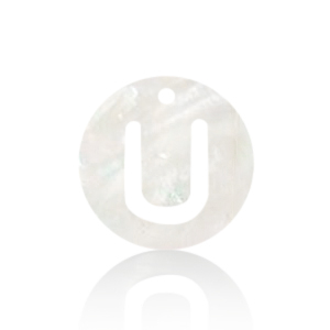 Schelp hanger special letter U White (natuurlijke kleur)
