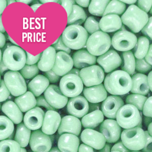 Rocailles 6/0 (4mm) Spring bud green