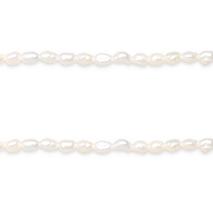 BQ Zoetwater parels nugget 6x4mm Natural white
