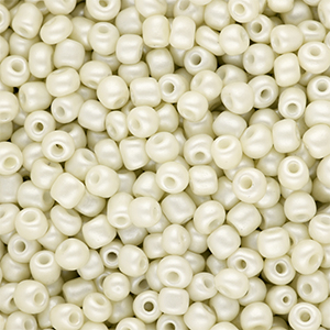 Rocailles 6/0 (4mm) Off white