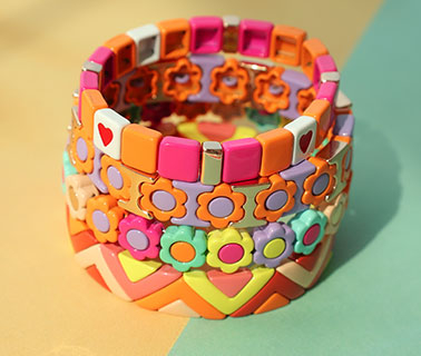 Tile bead