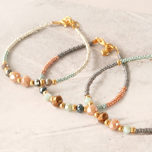 Kleurrijke inspiratie: armbandjes met facetkralen