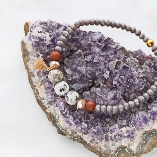 Trend alert: maak prachtige sieraden met natuursteen kralen