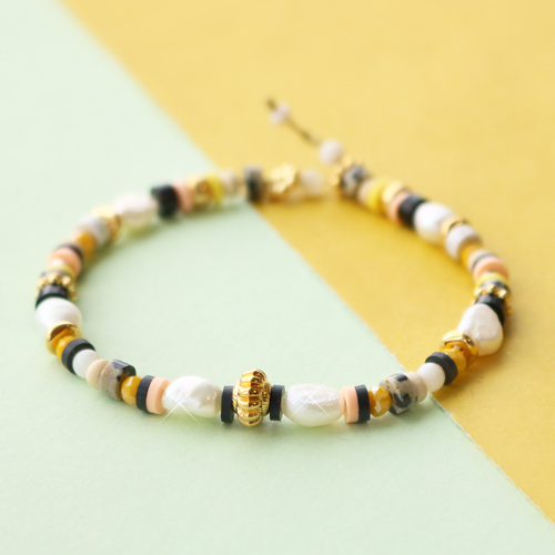 Kettingen en armbanden voor de zomer met natuursteen discs kralen: