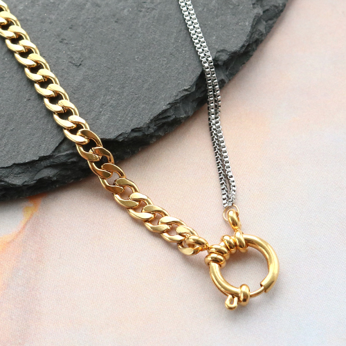 Minimalistische sieraden met goud en zilver maak je zo: 