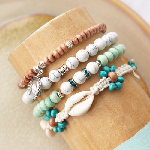 Heren en dames armbanden maken met houten kralen 