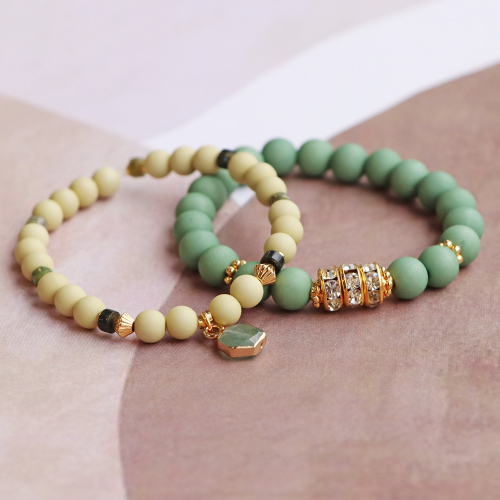 Inspiratie voor het maken van armbanden met populaire acryl kralen