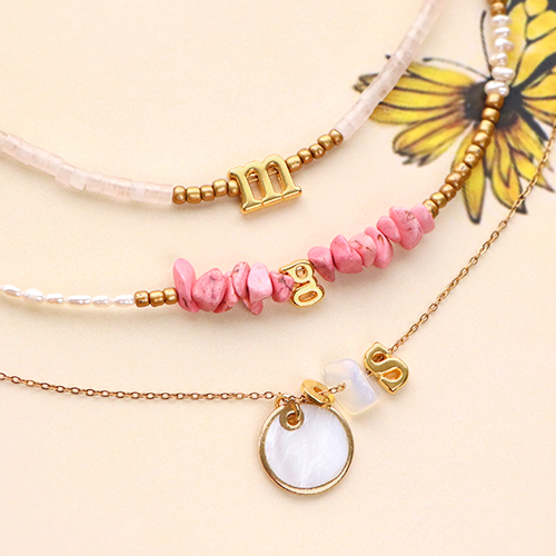 Zo verwerk je letterkralen in je sieraden collectie