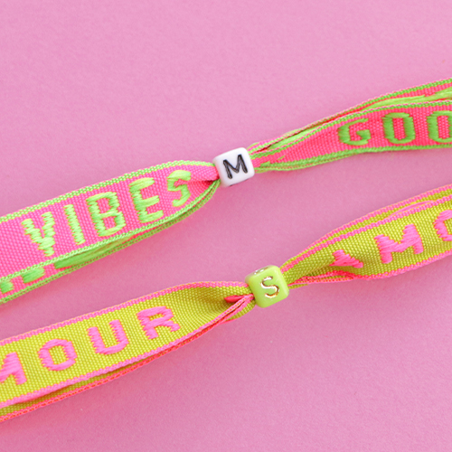 Get creative met tekstlint in neon kleuren