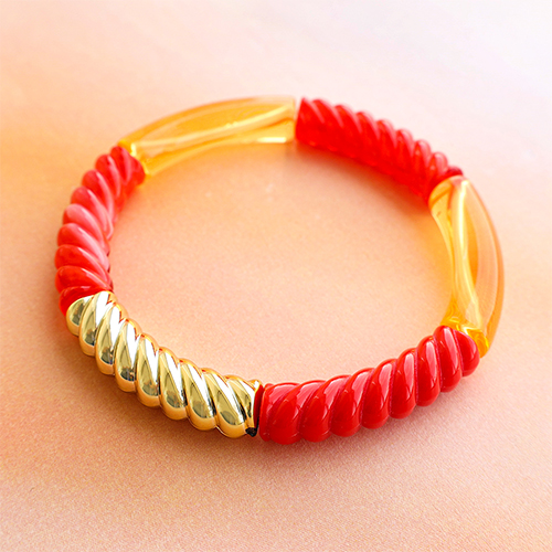 Aan de slag met twisted acryl kralen tube voor trendy sieraden
