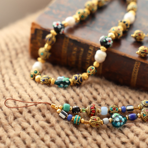 Zo ontwerp je mooie statement sieraden met kralen bohemian 