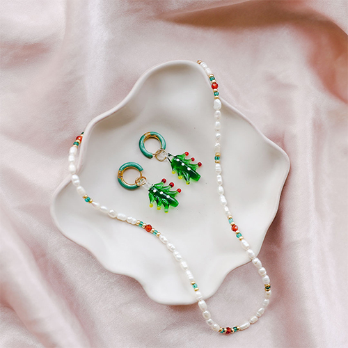 Get creative met glasbedels, polymeer kralen en houten kralen