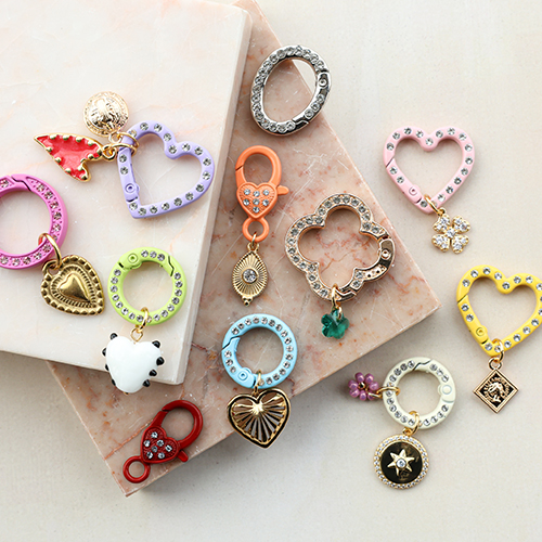 Get inspired met gekleurde sleutelhanger onderdelen