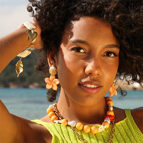 Trendy en bold: Zomerse sieraden volgens de laatste trends
