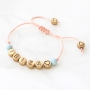 Armbandjes gepersonaliseerd met letterkralen van DQ metaal