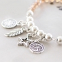 Maak fantastische, feestelijke armbandjes met de nieuwe BQ metalen bedels