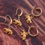 Minimalistische sieraden met dieren bedels van RVS, resin en metaal voor iedereen!