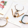Armbandjes van nieuwe facet kralen + trendy sieradenkaartjes