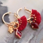 Kersttip: handmade oorbellen met hangers van crystal glas