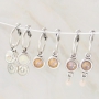 Handgemaakte Swarovski sieraden met schitterende rijgmaterialen